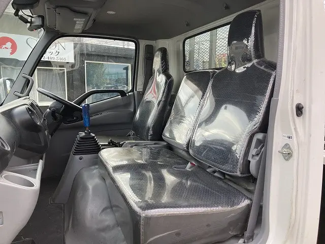 日野 デュトロ 2RG-XZU710M(2WD)の写真32