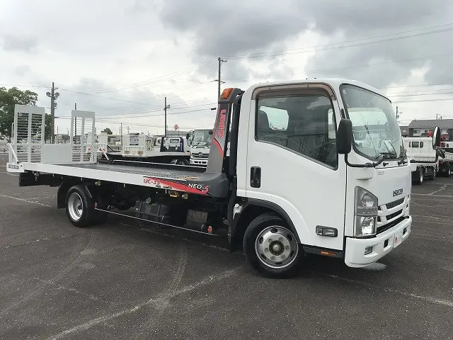 いすゞ エルフ TRG-NPR85AN(2WD)の写真3