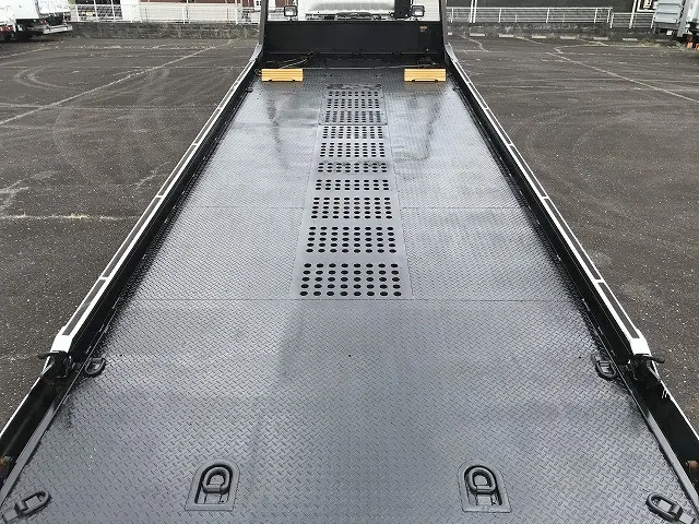 いすゞ エルフ TRG-NPR85AN(2WD)の写真16