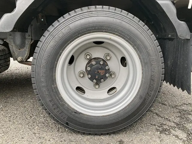 いすゞ エルフ TKG-NKS85A(4WD)の写真27