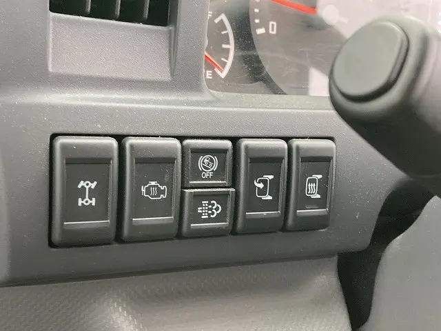 いすゞ エルフ TKG-NKS85A(4WD)の写真38