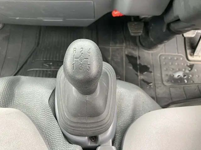 いすゞ エルフ TKG-NKS85A(4WD)の写真42