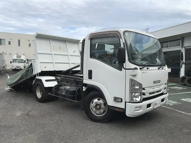 いすゞ エルフ TKG-NPR85YN(2WD)の写真2