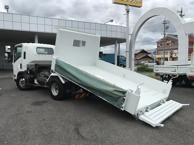 いすゞ エルフ TKG-NPR85YN(2WD)の写真3