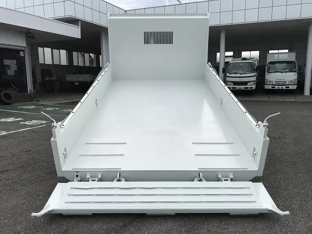 いすゞ エルフ TKG-NPR85YN(2WD)の写真4