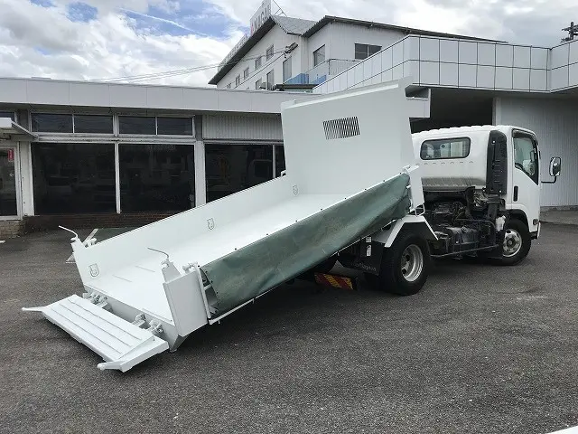 いすゞ エルフ TKG-NPR85YN(2WD)の写真5