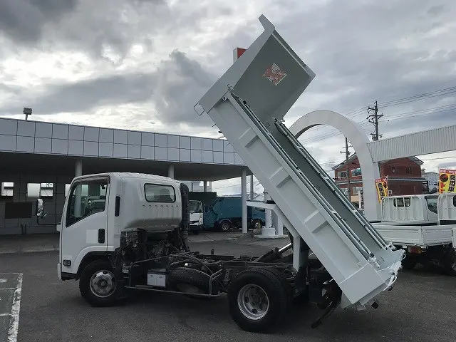 いすゞ エルフ TKG-NPR85YN(2WD)の写真19