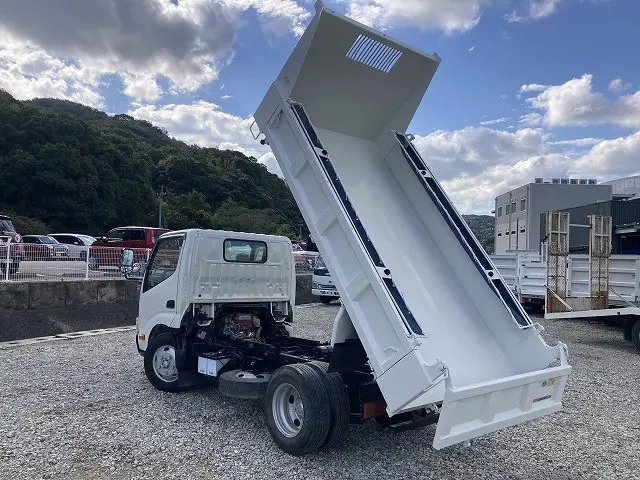 日野 デュトロ TKG-XZU620T(2WD)の写真6