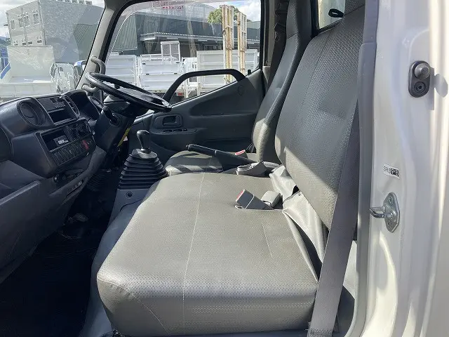 日野 デュトロ TKG-XZU620T(2WD)の写真26