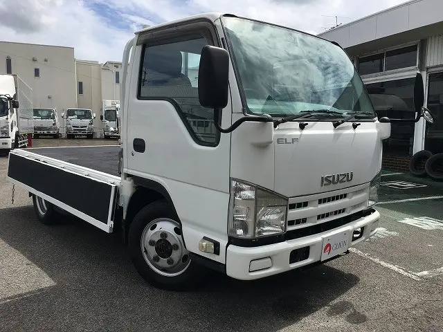いすゞ エルフ TKG-NJS85A(4WD)の写真10
