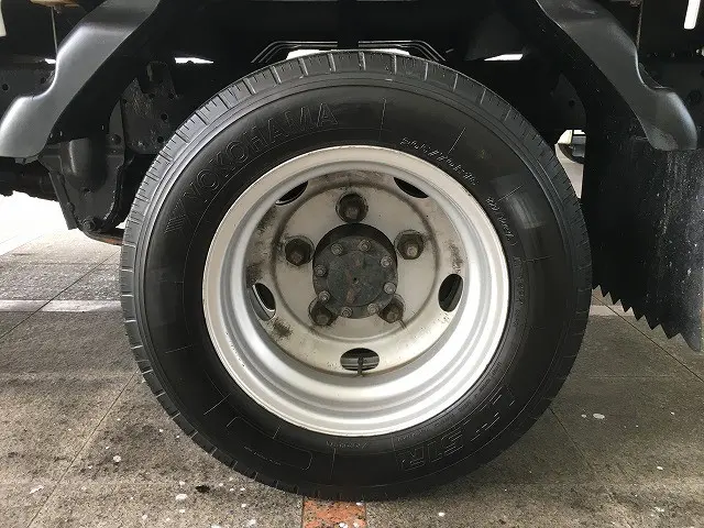 いすゞ エルフ TKG-NJS85A(4WD)の写真27