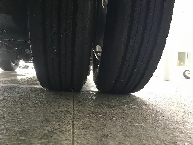 いすゞ エルフ TKG-NJS85A(4WD)の写真32