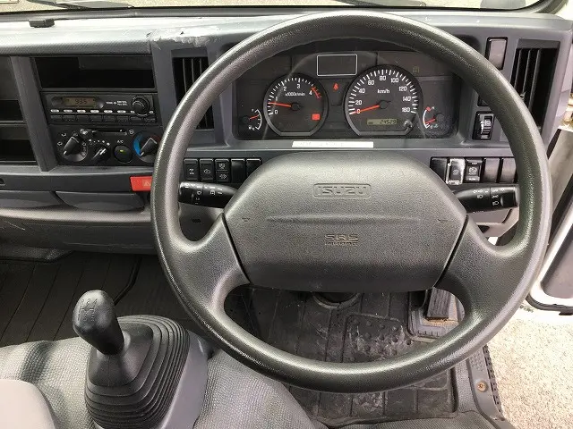 いすゞ エルフ TKG-NJS85A(4WD)の写真43