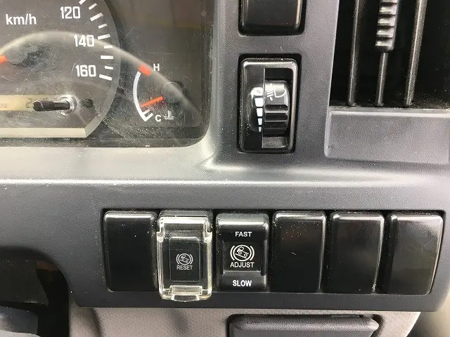 いすゞ エルフ TKG-NJS85A(4WD)の写真45