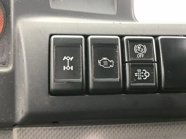 いすゞ エルフ TKG-NJS85A(4WD)の写真46