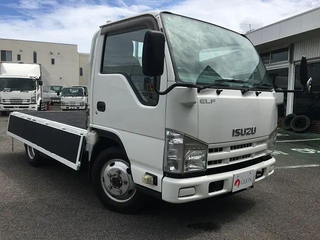 いすゞ エルフ TKG-NJS85A(4WD)の写真10
