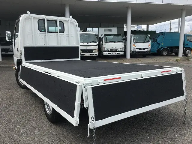いすゞ エルフ TKG-NJS85A(4WD)の写真13