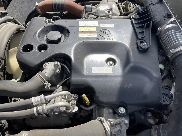 いすゞ エルフ TRG-NMR85AN(2WD)の写真42