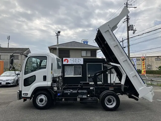いすゞ フォワード 2PG-FRR90S1(2WD)の写真4