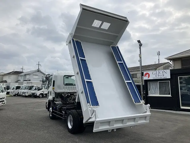 いすゞ フォワード 2PG-FRR90S1(2WD)の写真6