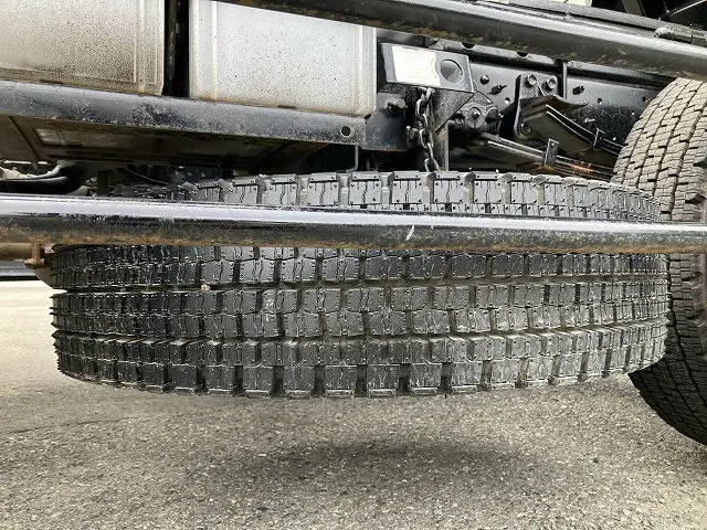 いすゞ フォワード 2PG-FRR90S1(2WD)の写真32