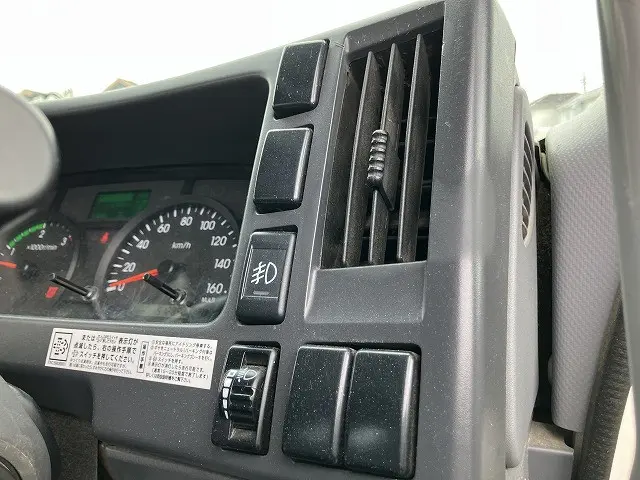 いすゞ フォワード 2PG-FRR90S1(2WD)の写真36