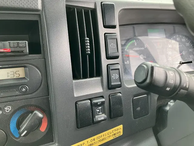 いすゞ フォワード 2PG-FRR90S1(2WD)の写真37