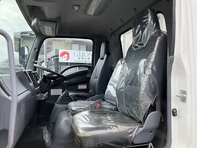 いすゞ フォワード 2PG-FRR90S1(2WD)の写真44