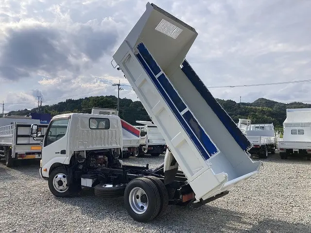 日野 デュトロ TKG-XZU620T(2WD)の写真6