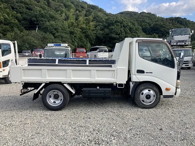 日野 デュトロ TKG-XZU620T(2WD)の写真12