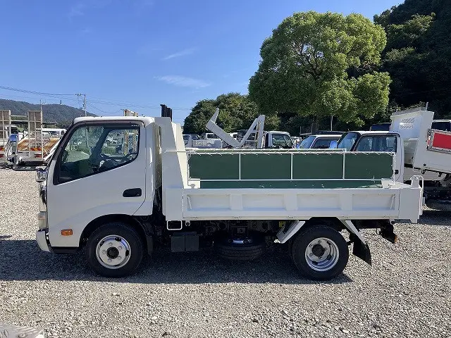 日野 デュトロ TKG-XZC610T(2WD)の写真11