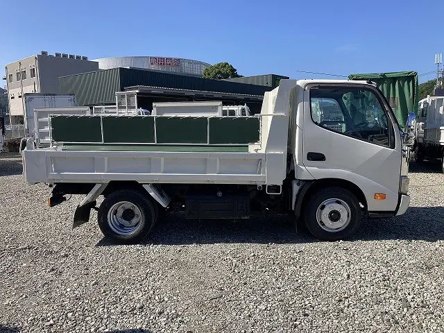 日野 デュトロ TKG-XZC610T(2WD)の写真12