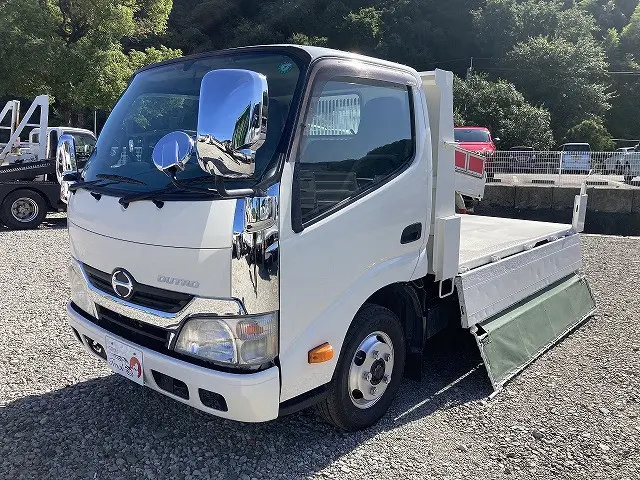 日野 デュトロ TKG-XZC610T(2WD)の写真16