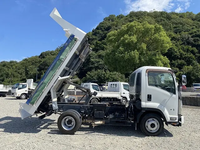 いすゞ フォワード TKG-FRR90S1(2WD)の写真5