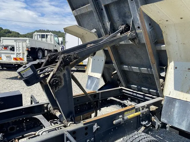 いすゞ フォワード TKG-FRR90S1(2WD)の写真22