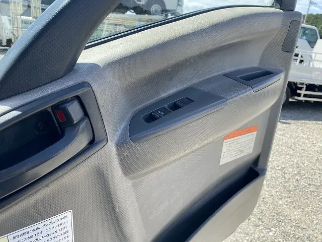 いすゞ フォワード TKG-FRR90S1(2WD)の写真33