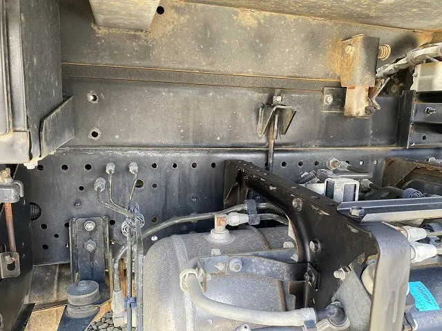 いすゞ フォワード TKG-FRR90S1(2WD)の写真34