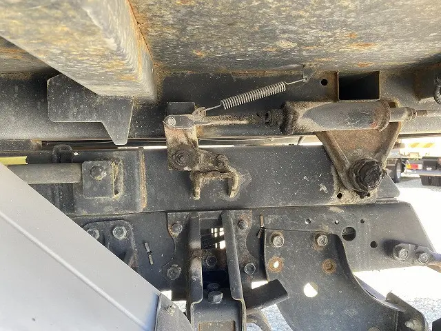 いすゞ フォワード TKG-FRR90S1(2WD)の写真37