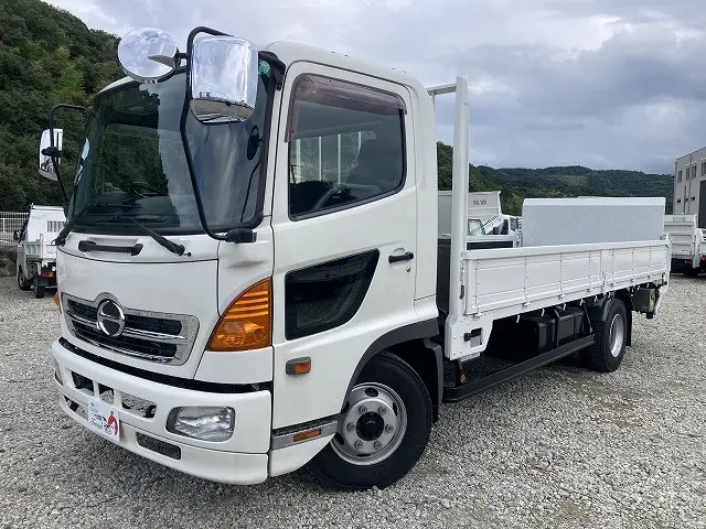 日野 レンジャー BKG-FC7JHYA(2WD)の写真1