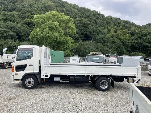 日野 レンジャー BKG-FC7JHYA(2WD)の写真4