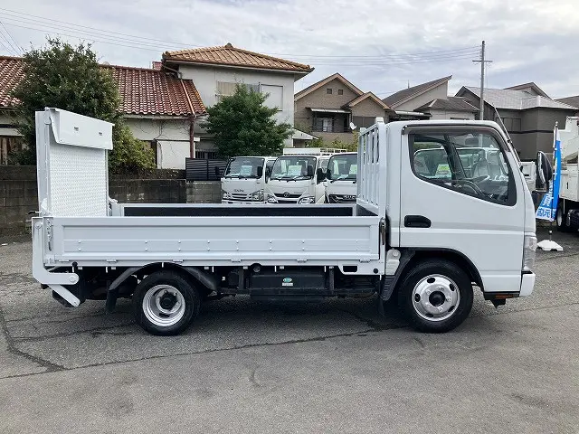 三菱 キャンター PA-FE70BB(2WD)の写真5