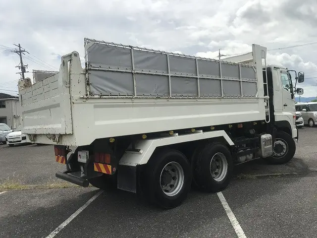 日野 プロフィア QKG-FS1EKDA(6x4)の写真6