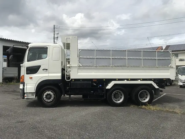 日野 プロフィア QKG-FS1EKDA(6x4)の写真7