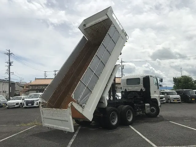 日野 プロフィア QKG-FS1EKDA(6x4)の写真13