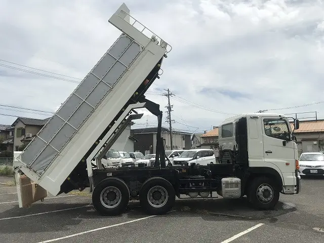 日野 プロフィア QKG-FS1EKDA(6x4)の写真15