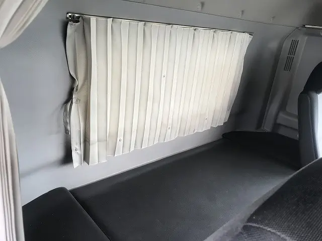 日野 プロフィア QKG-FS1EKDA(6x4)の写真29