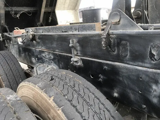 日野 プロフィア QKG-FS1EKDA(6x4)の写真38