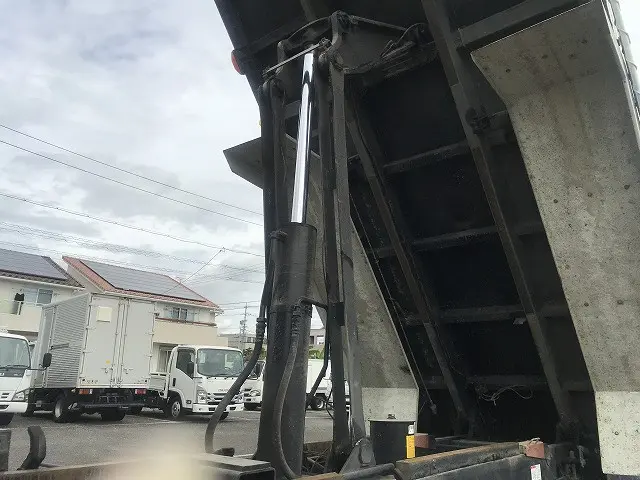 日野 プロフィア QKG-FS1EKDA(6x4)の写真41