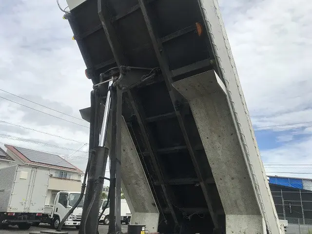 日野 プロフィア QKG-FS1EKDA(6x4)の写真42