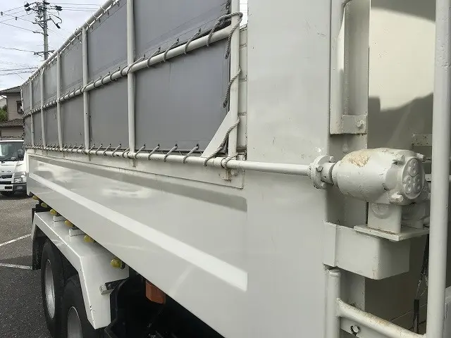 日野 プロフィア QKG-FS1EKDA(6x4)の写真45